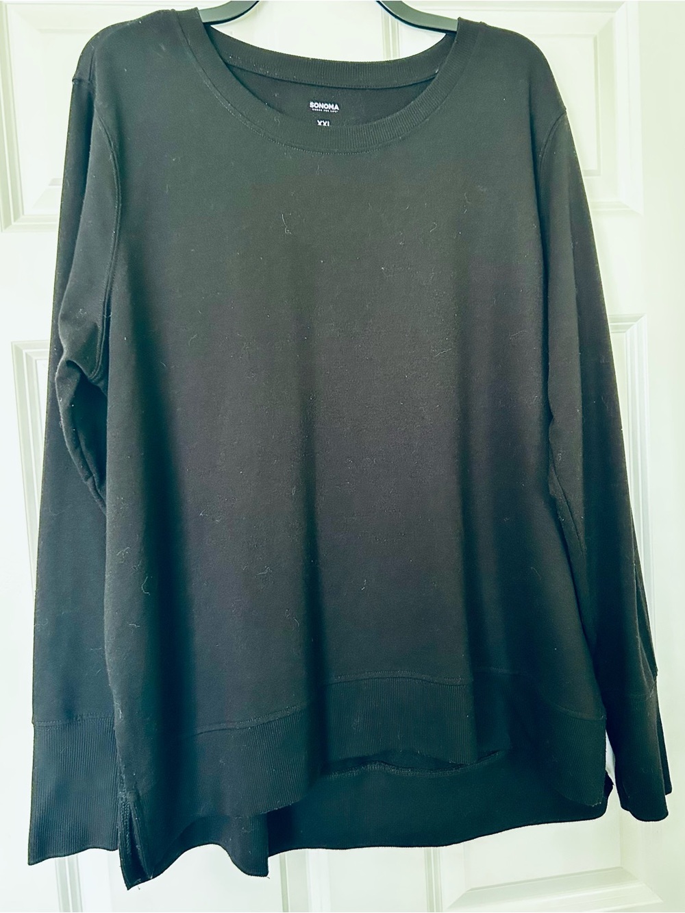 Sonoma Women’s Black Crewneck Sweatshirt